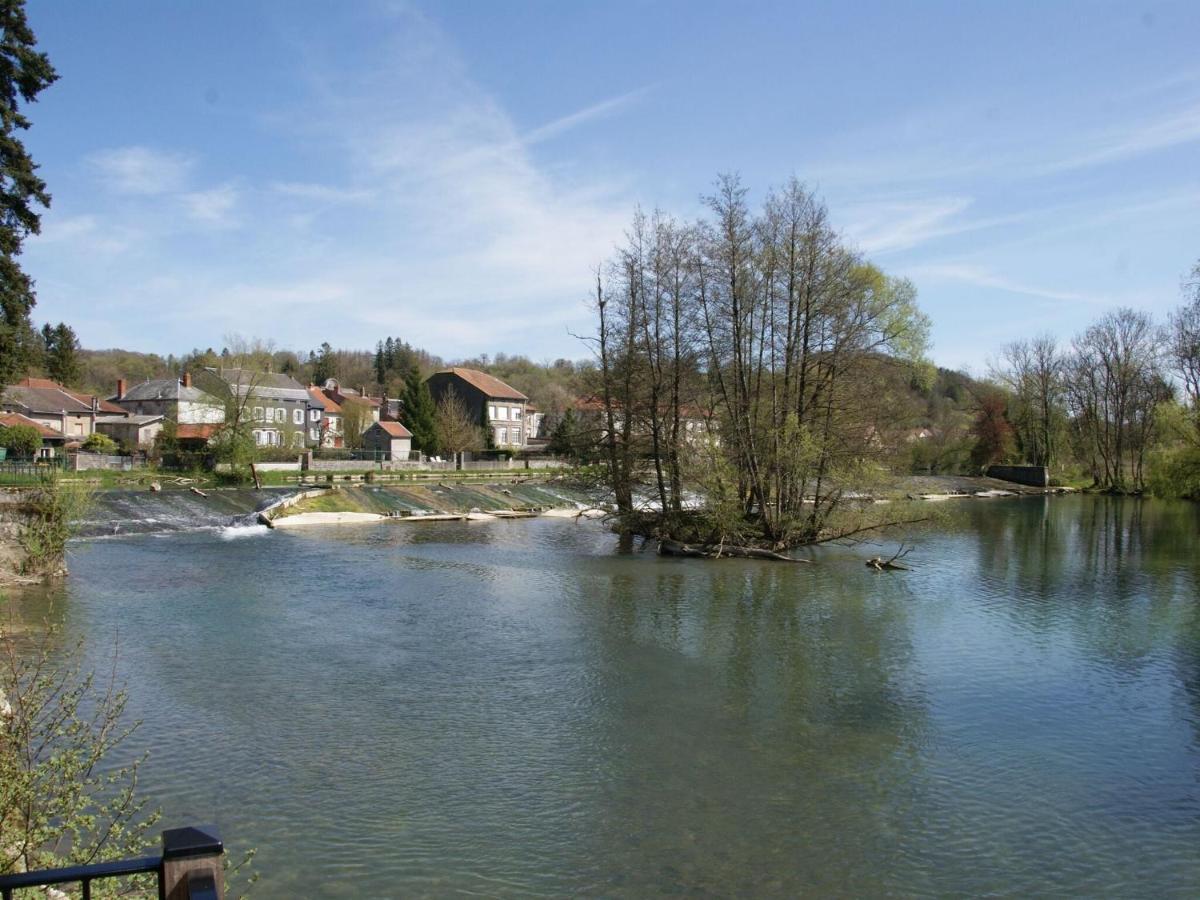 Lovely Holiday Home Near Joset Alain Dun-sur-Meuse Dış mekan fotoğraf